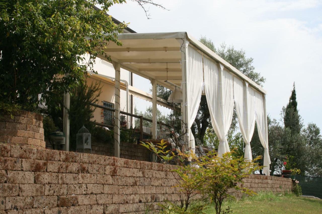 B&B La Casina Di Parrana โคลเลซัลเวตติ ภายนอก รูปภาพ
